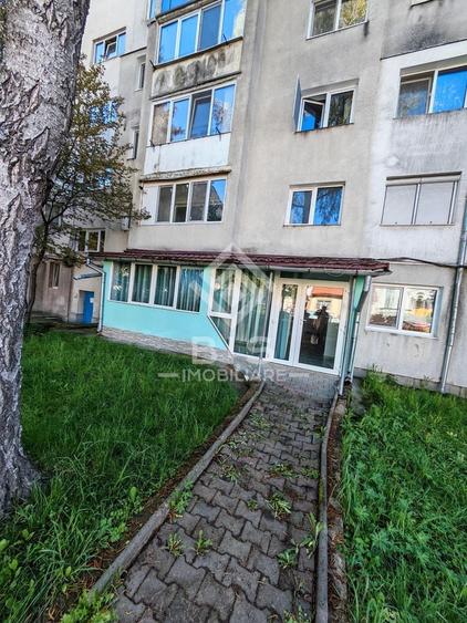 Apartament cu 2 camere semidecomandat în Decebal