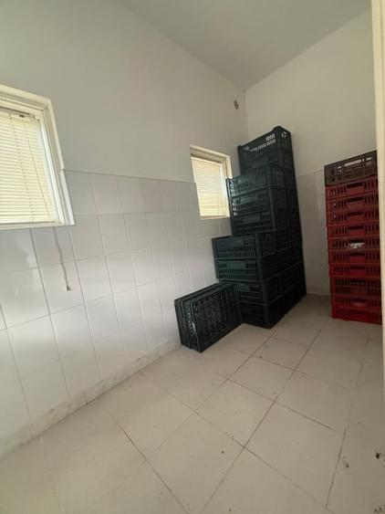 Casă individuală cu 10 camere cu Canalizare în Băicoi