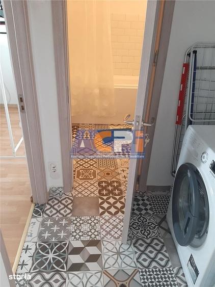 Apartament cu 2 camere decomandat în Timpuri Noi