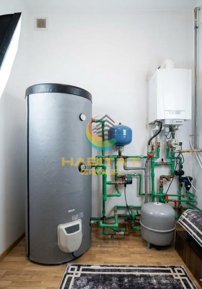 Casă individuală cu 5 camere cu Piscina în Sud-Est