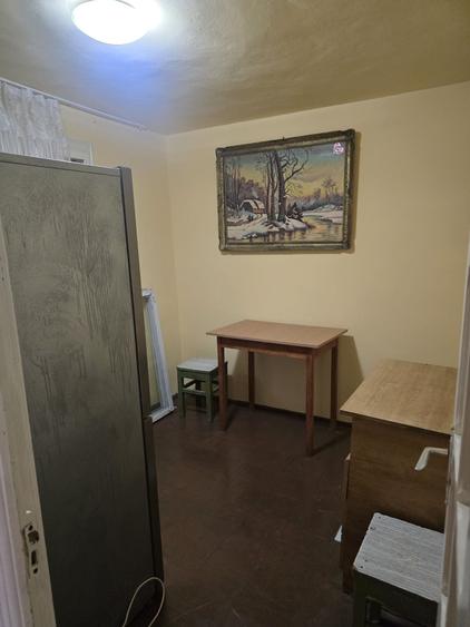 Casă cu 2 camere cu Teren 100 Mp în Central