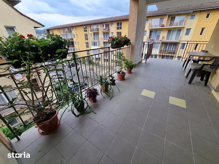 Apartament cu 2 camere decomandat în Florești
