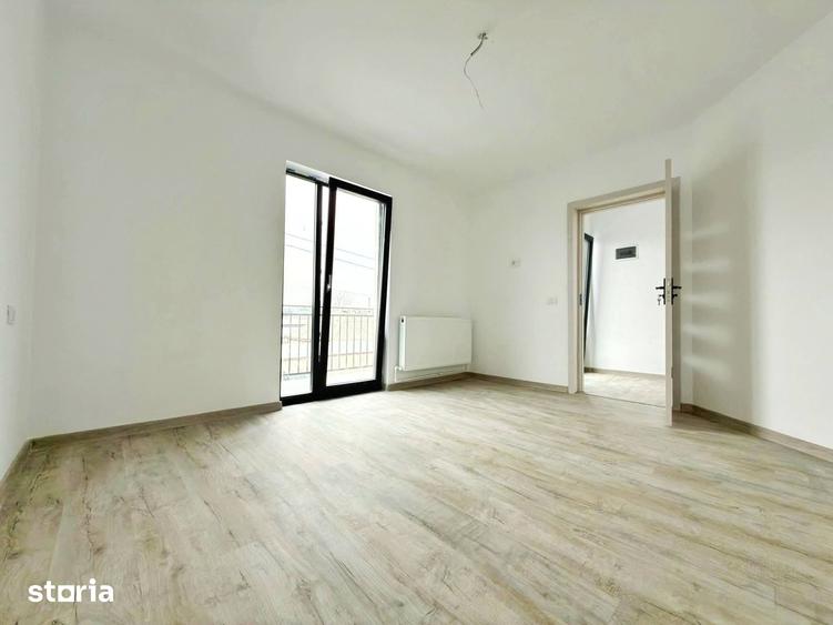 Casă cu 4 camere cu Teren 200 Mp în Lumina