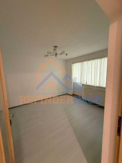 Vanzare apartament 4 camere zona Teius - Rahova - 3