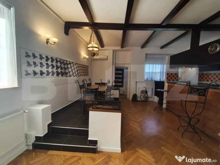 Apartament cu 4 camere semidecomandat în Ultracentral