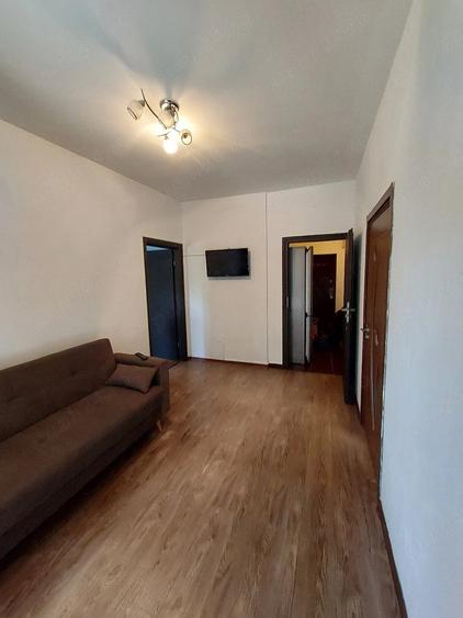 Apartament cu 2 camere decomandat în Chiajna