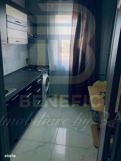 Apartament cu 3 camere decomandat în Republicii