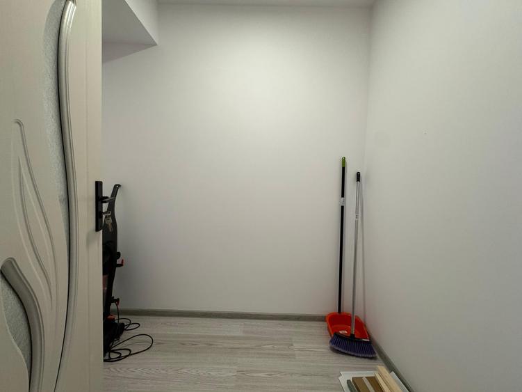 Apartament cu 2 camere semidecomandat, mobilat în Nord