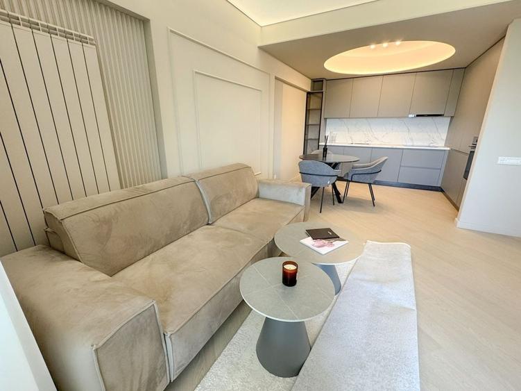 Apartament cu 3 camere decomandat, mobilat în Pipera