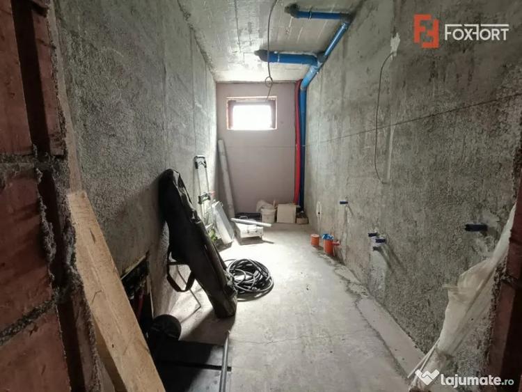 Casă cu 6 camere cu Teren 1088 Mp în Chișoda