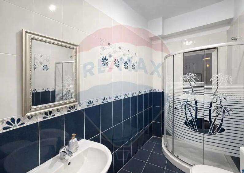 Apartament cu 3 camere decomandat, mobilat în Ștefan cel Mare
