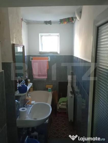 Apartament cu 2 camere nedecomandat, mobilat în Micro 11