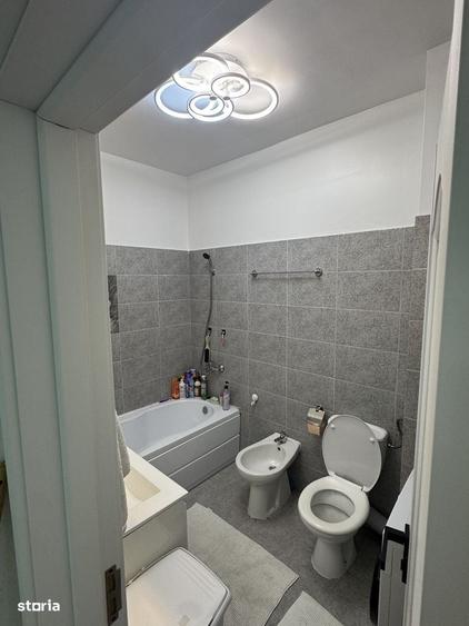 Apartament cu 2 camere decomandat, mobilat în Rahova