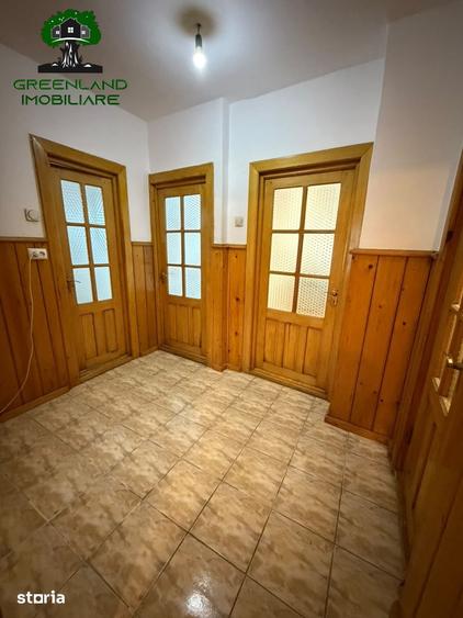 Apartament cu 3 camere decomandat în Păcurari