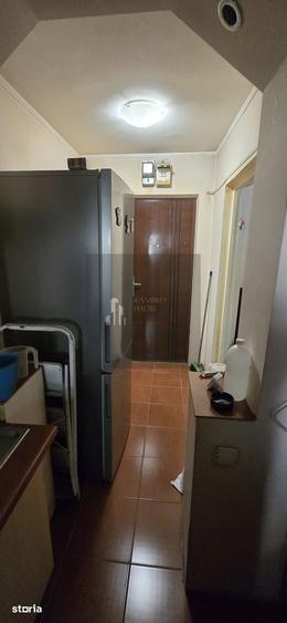 Apartament cu 2 camere semidecomandat în Cișmigiu
