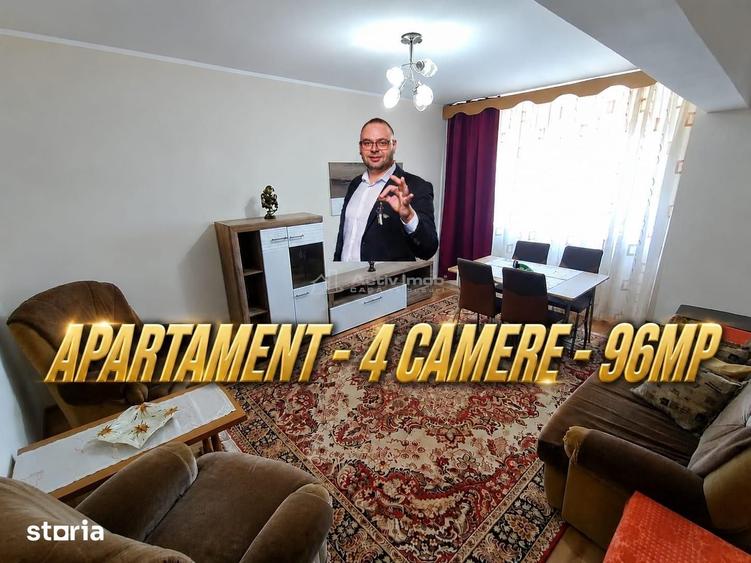 Apartament cu 4 camere decomandat în Central