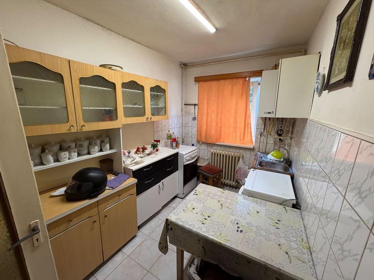 Apartament cu 2 camere în Cetate