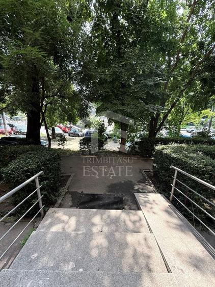 Apartament cu 2 camere semidecomandat, mobilat în Colentina