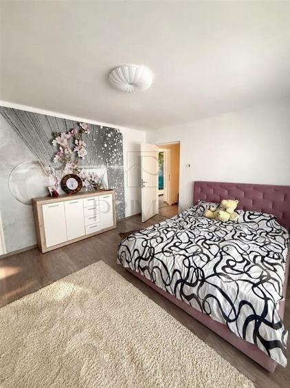 ARADULUI - 4 CAM - BLOC IZOLAT - ETAJ 2 - RENOVAT - 2 BALCOANE - CENTRALA PROPRI - 7