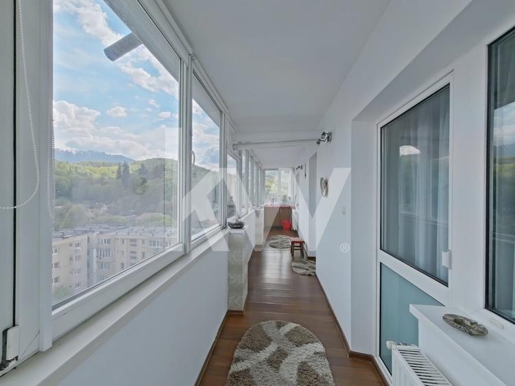 Apartament cu 3 camere decomandat, mobilat în Noua