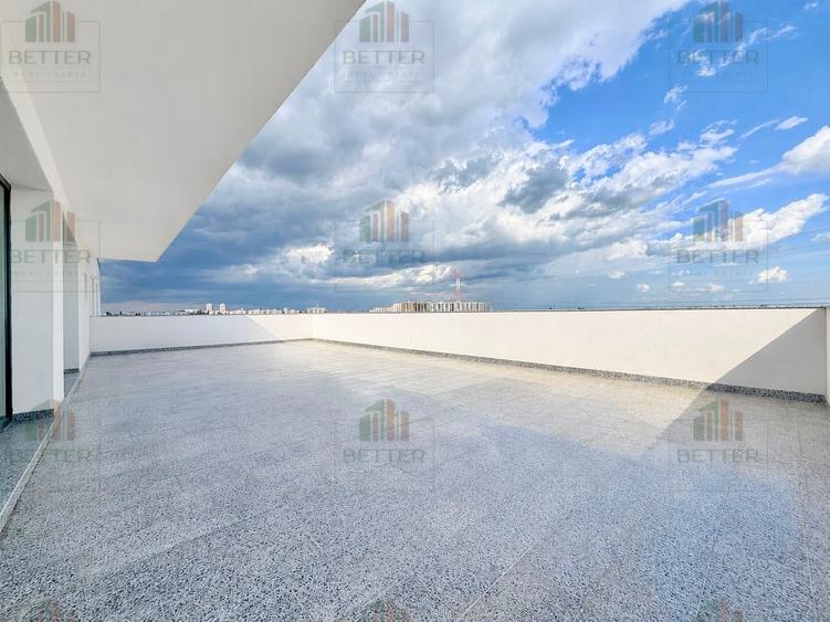 Penthouse cu 3 camere semidecomandat în Metalurgiei