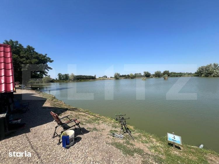 Teren de 20000 mp, în Doba