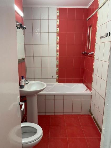 Garsonieră decomandată în Popa Șapcă