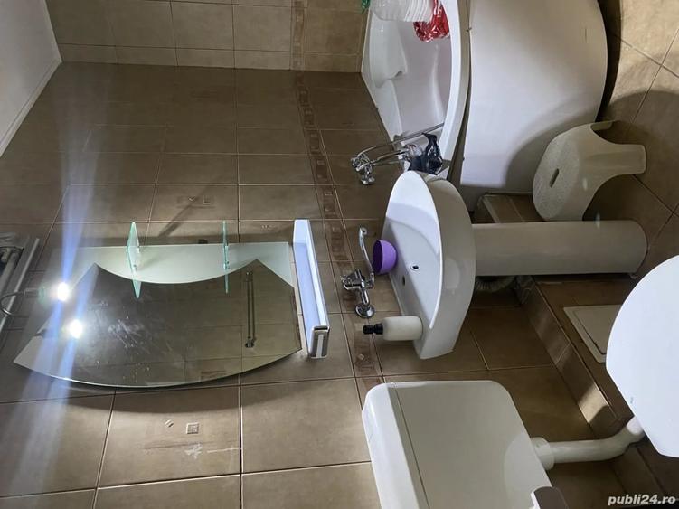 Garsonieră decomandată în Vitan