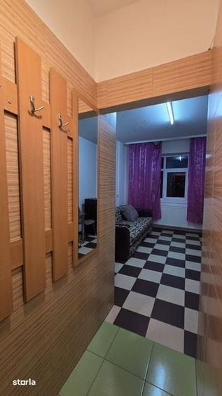 Garsonieră în Nicolina