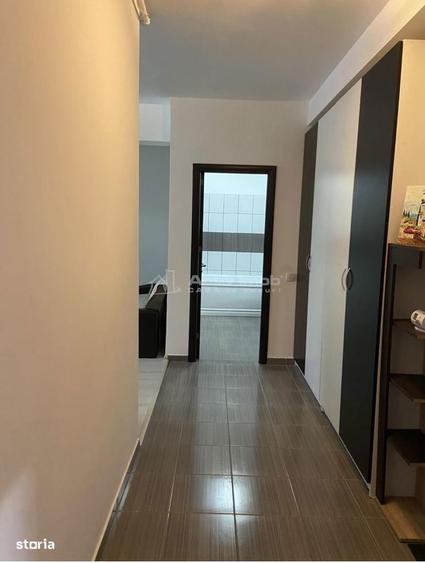 Apartament cu 2 camere decomandat în Sisești