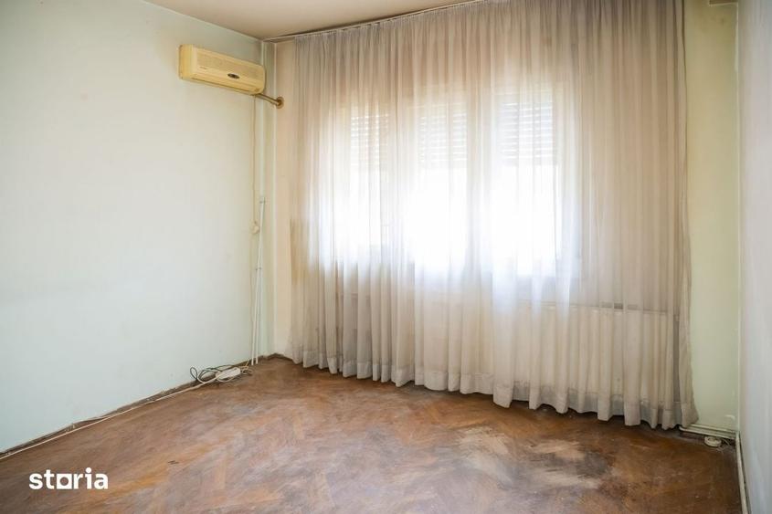 Garsonieră decomandată în Eminescu
