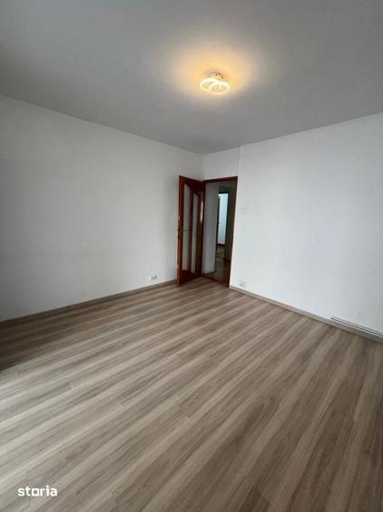 Spațiu comercial, de 70 mp, în Central