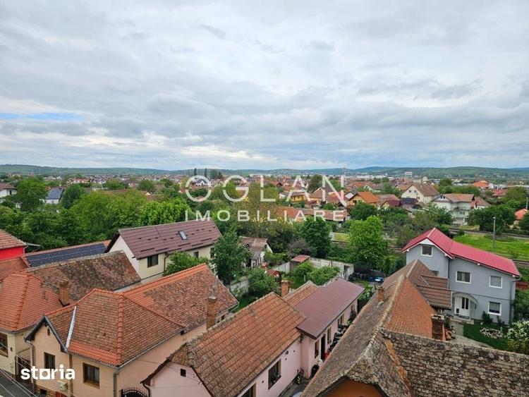 Apartament cu 3 camere decomandat în Terezian