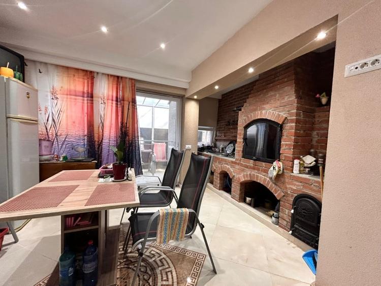 Hotel/Pensiune, de 334 mp, în Vest
