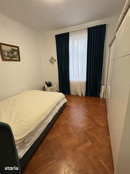 Apartament cu 4 camere în Centrul Istoric
