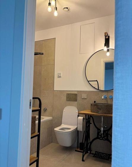 Casă individuală cu 4 camere cu Canalizare în Tunari