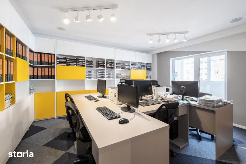 Apartament cu 3 camere în Centrul Civic