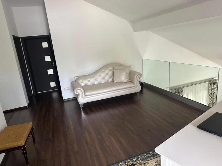 Casă individuală cu 3 camere cu Teren 2997 Mp în Ogrezeni