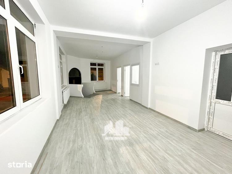Spațiu comercial, de 60 mp, în Turnișor