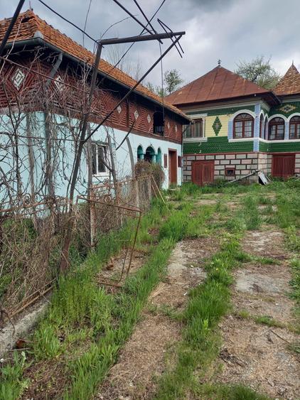 Casă cu 4 camere în Central