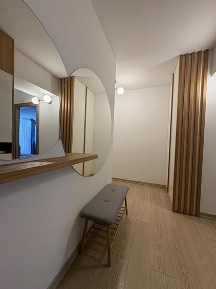Apartament cu 3 camere decomandat în Cotroceni