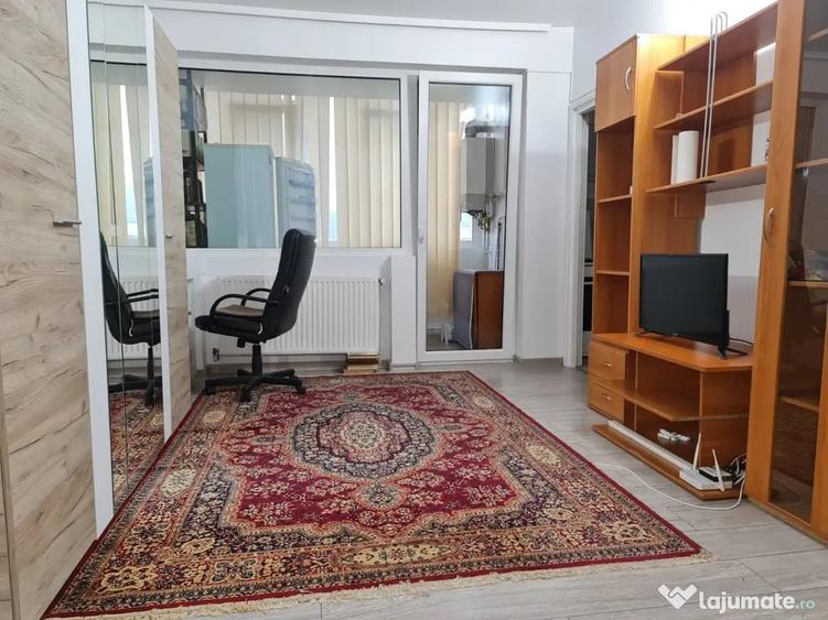 Garsonieră semidecomandată în Gării