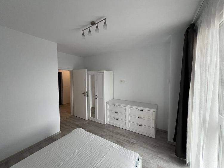 Apartament cu 2 camere decomandat în Dumbrăvița