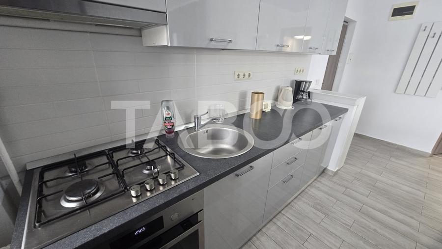 Apartament cu 2 camere decomandat, mobilat în Mihai Viteazul