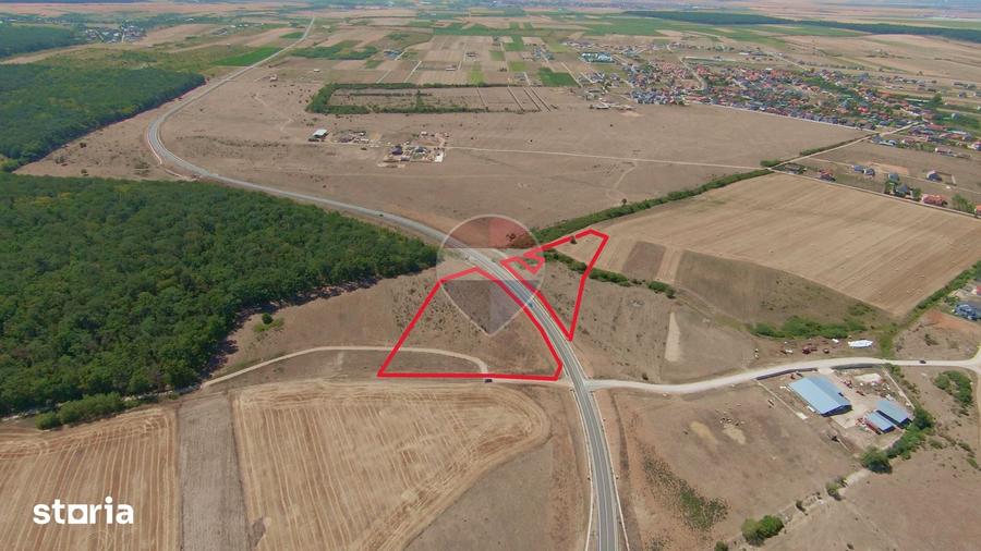 Teren de 16144 mp, în Sânmartin