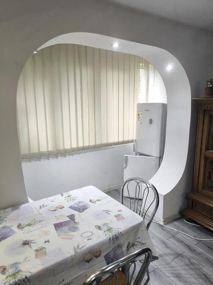 Garsonieră decomandată în Exterior Vest