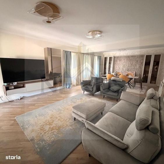 Casă cu 4 camere în Vânători