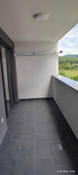 Apartament cu 2 camere decomandat în Exterior Vest
