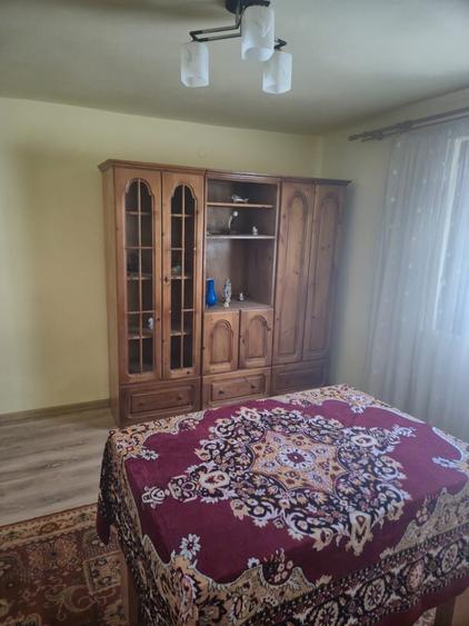 Casă cu 4 camere în Ghighișeni