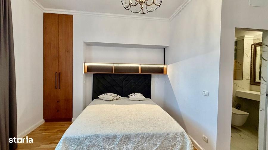 Apartament cu 4 camere decomandat în Calea Victoriei